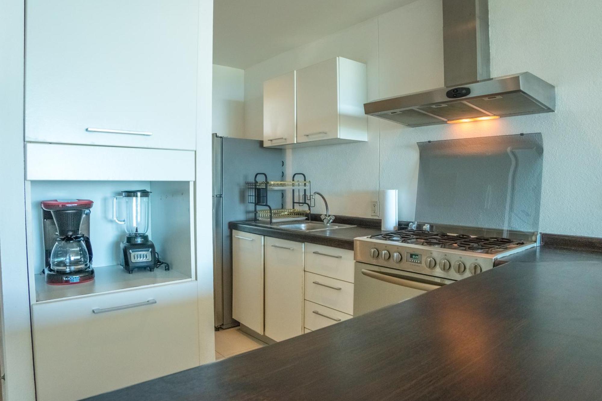 New Beachfront Luxury Apartments カンクン エクステリア 写真
