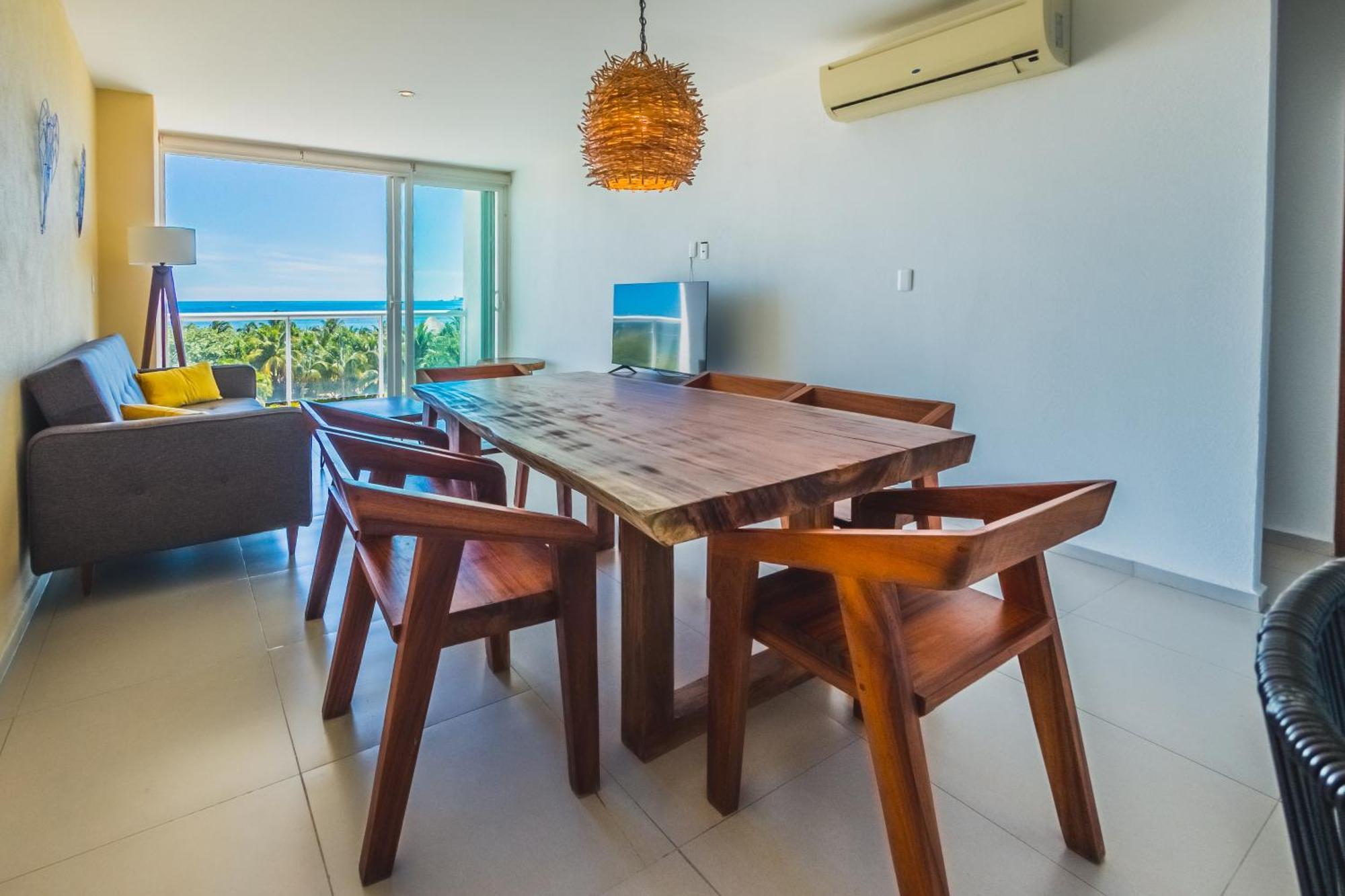 New Beachfront Luxury Apartments カンクン エクステリア 写真