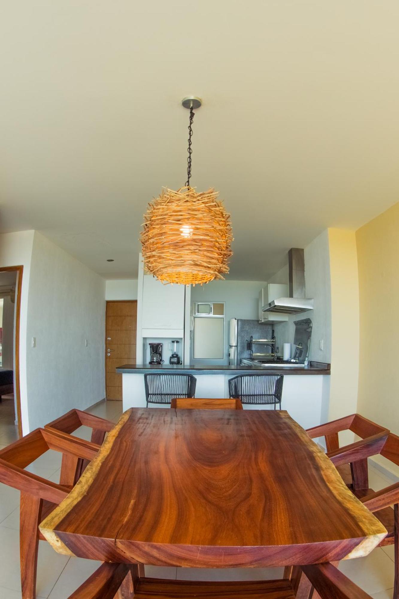 New Beachfront Luxury Apartments カンクン エクステリア 写真