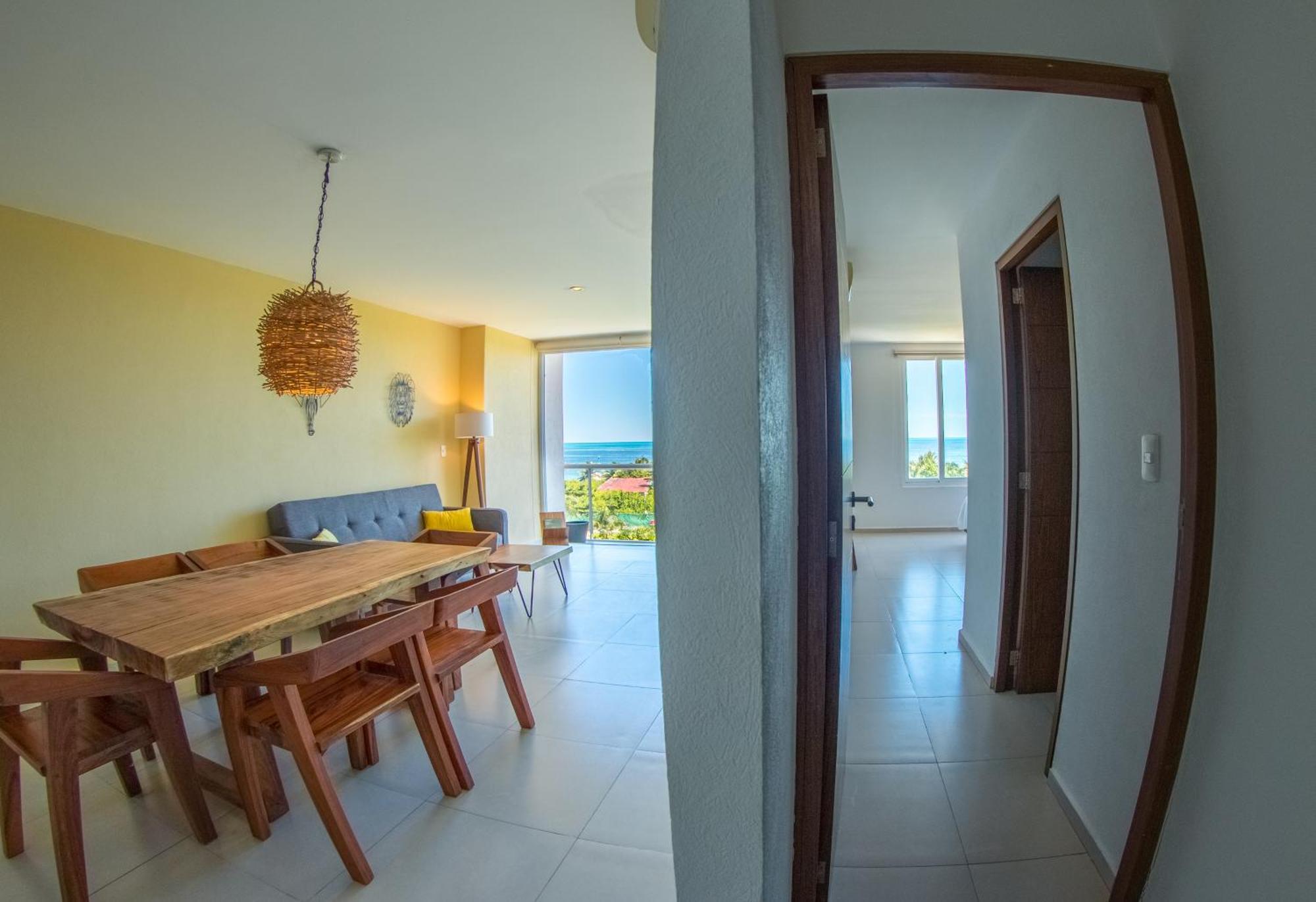 New Beachfront Luxury Apartments カンクン エクステリア 写真